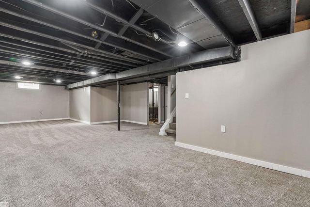 35831 Rewa Street, Clinton Township, MI 48035