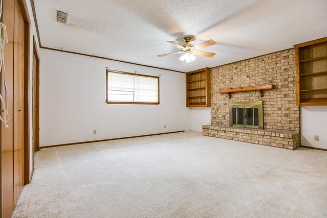 308 Sharp Avenue, Ballinger, TX 76821