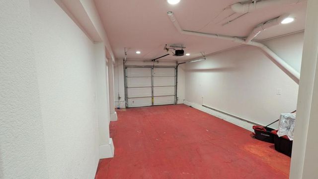 910 Skyline Drive, Daly City, CA 94015