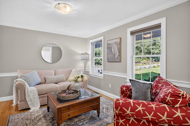 5 Cliffs Way, Harwich, MA 02645