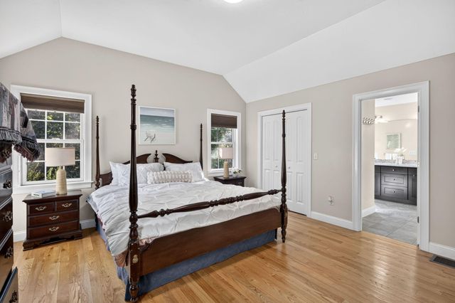 5 Cliffs Way, Harwich, MA 02645