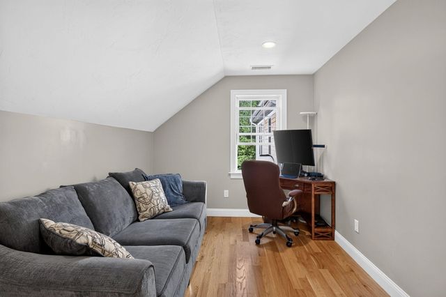5 Cliffs Way, Harwich, MA 02645