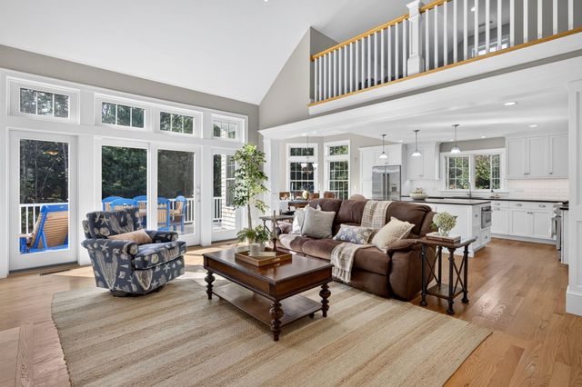 5 Cliffs Way, Harwich, MA 02645