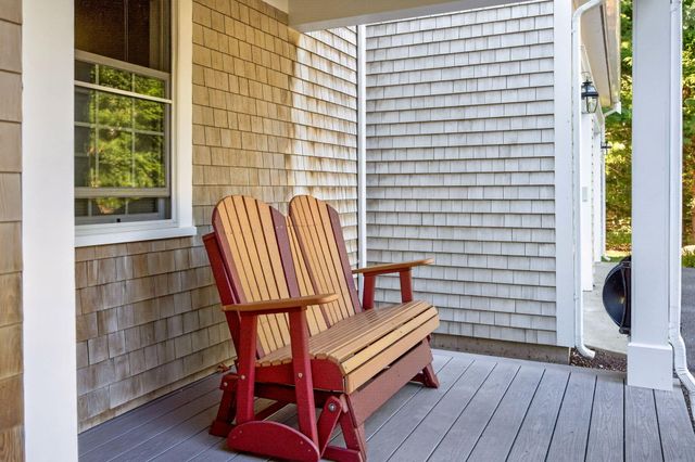 5 Cliffs Way, Harwich, MA 02645