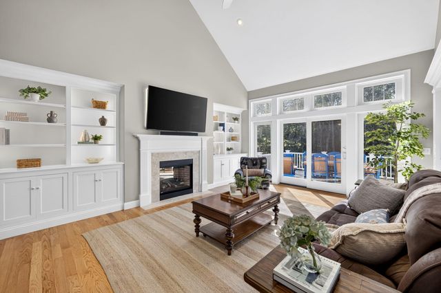 5 Cliffs Way, Harwich, MA 02645
