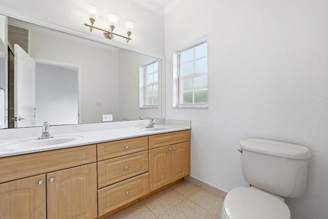 12740 Westhampton Circle, Wellington, FL 33414