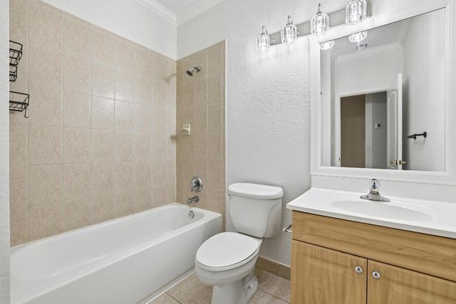 12740 Westhampton Circle, Wellington, FL 33414