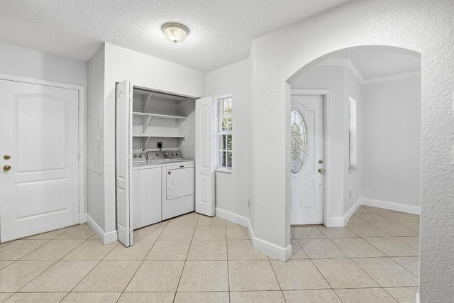 12740 Westhampton Circle, Wellington, FL 33414