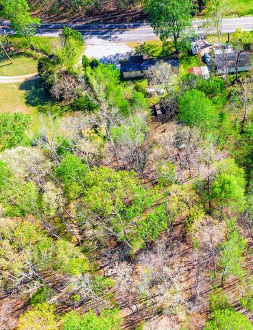 2750 S Main St, Tennessee Ridge, TN 37178