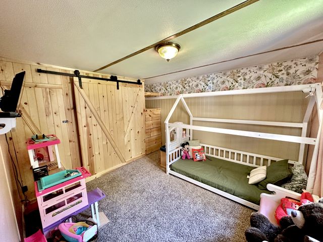 2750 S Main St, Tennessee Ridge, TN 37178