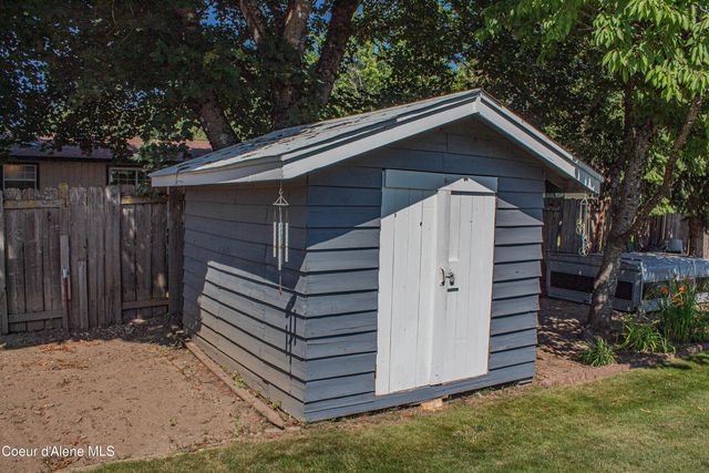 346 Gregory St, Priest River, ID 83856