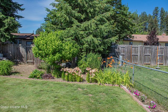 346 Gregory St, Priest River, ID 83856