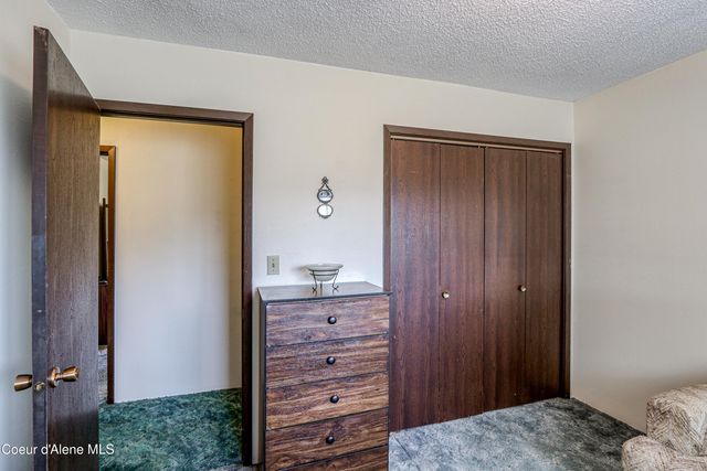 346 Gregory St, Priest River, ID 83856