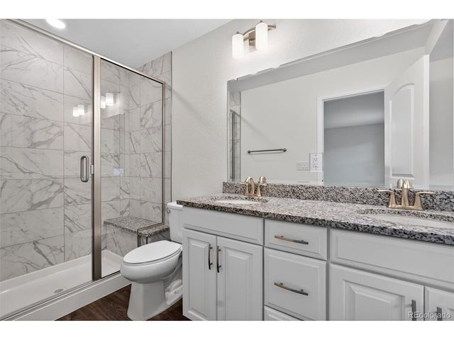 6050 N Netherland Ct, Aurora, CO 80019