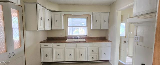 3252 Astor Avenue, Toledo, OH 43614