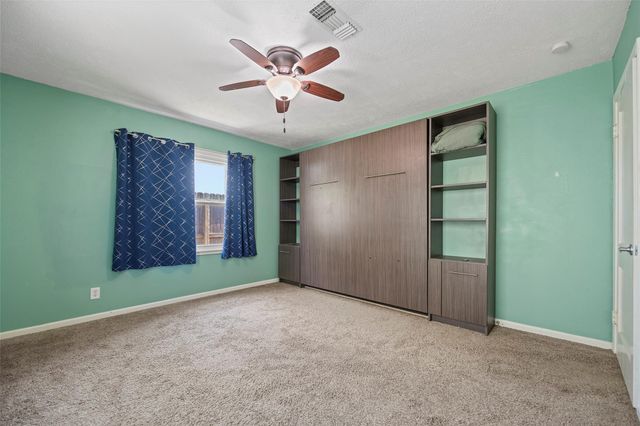 113 Tarpon Avenue, Galveston, TX 77550