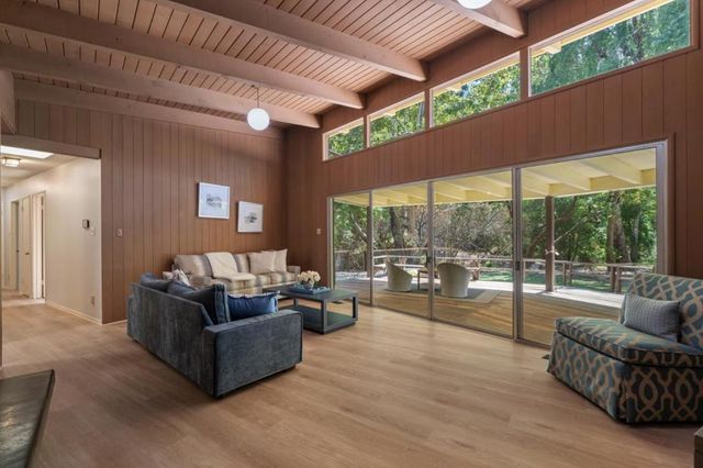 19544 Sky Oaks Way, Los Gatos, CA 95030