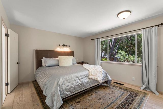 19544 Sky Oaks Way, Los Gatos, CA 95030