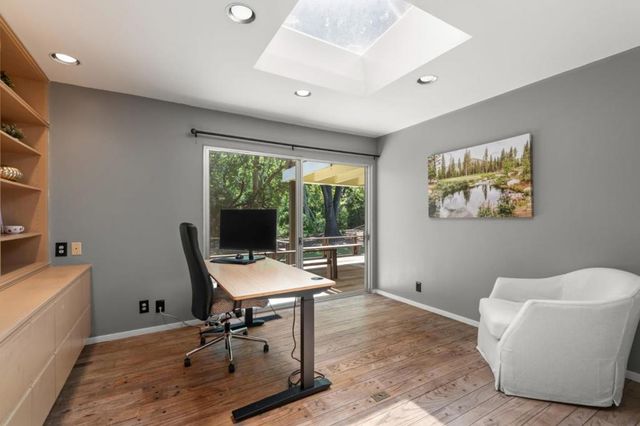 19544 Sky Oaks Way, Los Gatos, CA 95030
