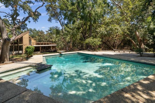 19544 Sky Oaks Way, Los Gatos, CA 95030
