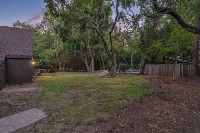 19544 Sky Oaks Way, Los Gatos, CA 95030