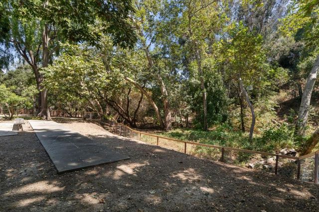 19544 Sky Oaks Way, Los Gatos, CA 95030