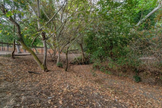 19544 Sky Oaks Way, Los Gatos, CA 95030
