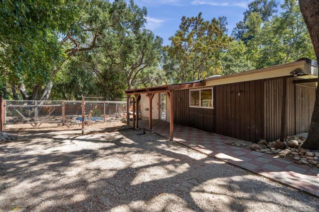 19544 Sky Oaks Way, Los Gatos, CA 95030