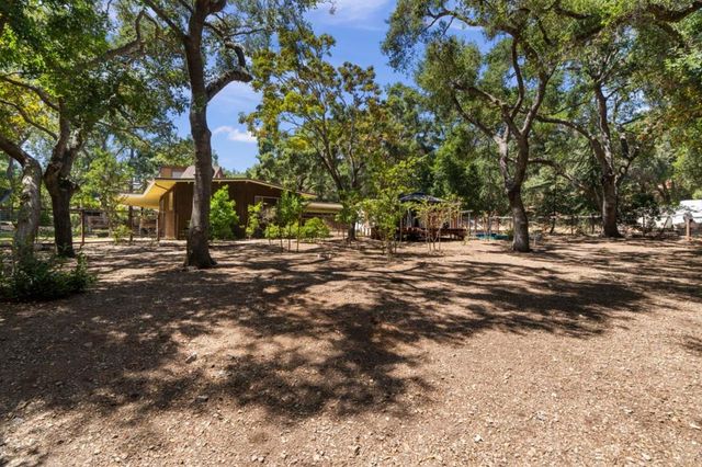 19544 Sky Oaks Way, Los Gatos, CA 95030