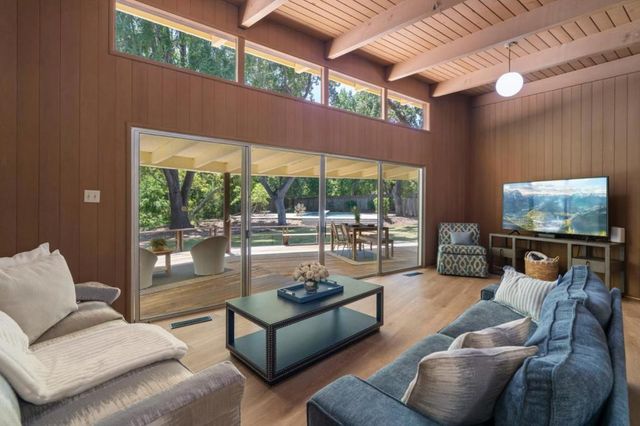 19544 Sky Oaks Way, Los Gatos, CA 95030