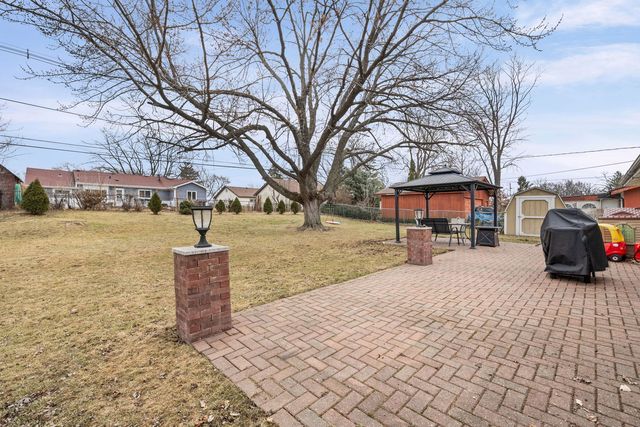 625 MORTON Street, Hoffman Estates, IL 60169