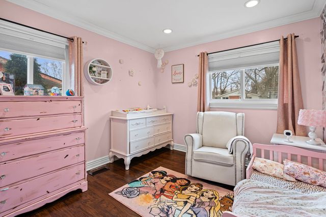 625 MORTON Street, Hoffman Estates, IL 60169