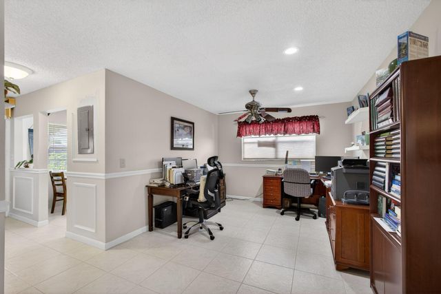 127 Lake Gloria Drive, West Palm Beach, FL 33411