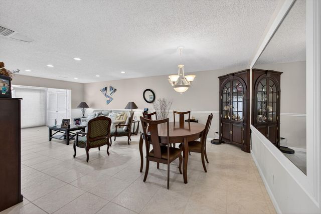 127 Lake Gloria Drive, West Palm Beach, FL 33411