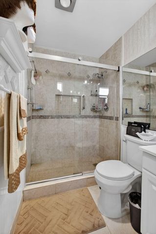 127 Lake Gloria Drive, West Palm Beach, FL 33411