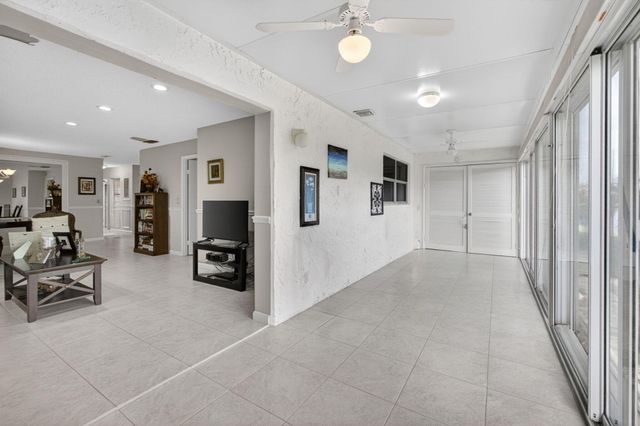 127 Lake Gloria Drive, West Palm Beach, FL 33411