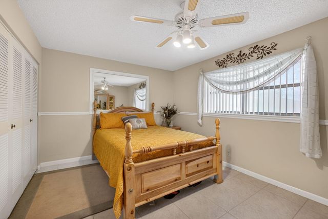 127 Lake Gloria Drive, West Palm Beach, FL 33411