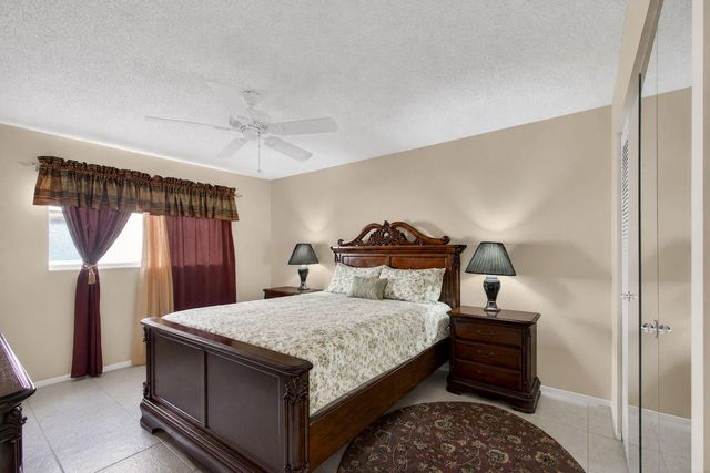 127 Lake Gloria Drive, West Palm Beach, FL 33411