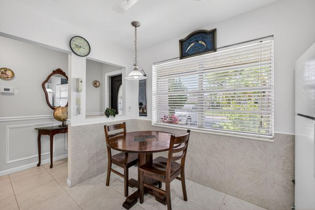 127 Lake Gloria Drive, West Palm Beach, FL 33411