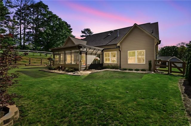 72 Meadowfinch Drive, Dallas, GA 30132