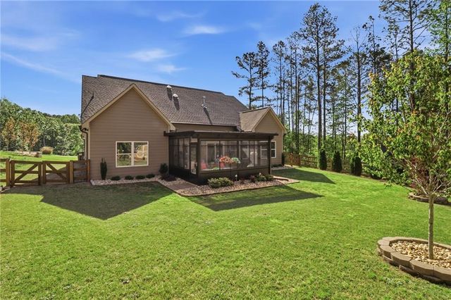 72 Meadowfinch Drive, Dallas, GA 30132