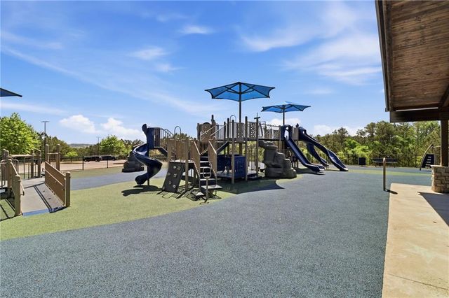 72 Meadowfinch Drive, Dallas, GA 30132