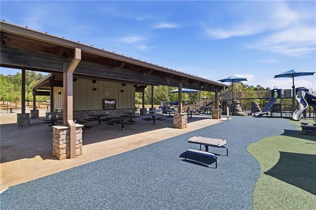 72 Meadowfinch Drive, Dallas, GA 30132
