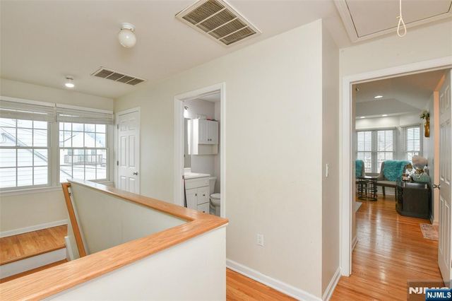 1 Lincoln Place, Moonachie, NJ 07074