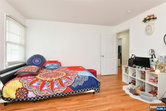 1 Lincoln Place, Moonachie, NJ 07074