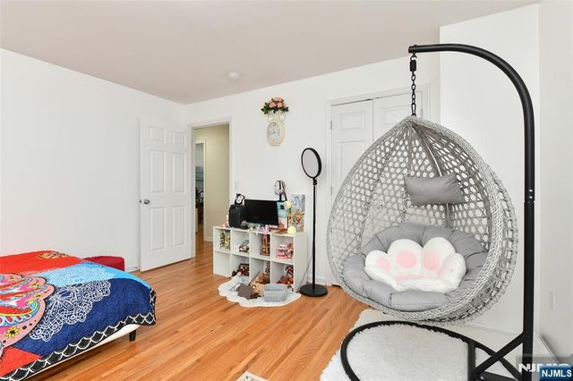 1 Lincoln Place, Moonachie, NJ 07074