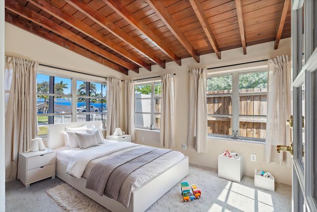 2107 N 15TH Avenue, Hollywood, FL 33020