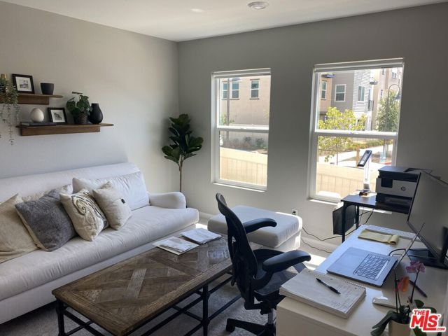 713 Daniel Freeman Circle, Inglewood, CA 90301