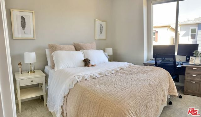 713 Daniel Freeman Circle, Inglewood, CA 90301