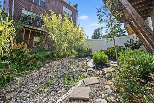 533 Ringgold Street, Cincinnati, OH 45202